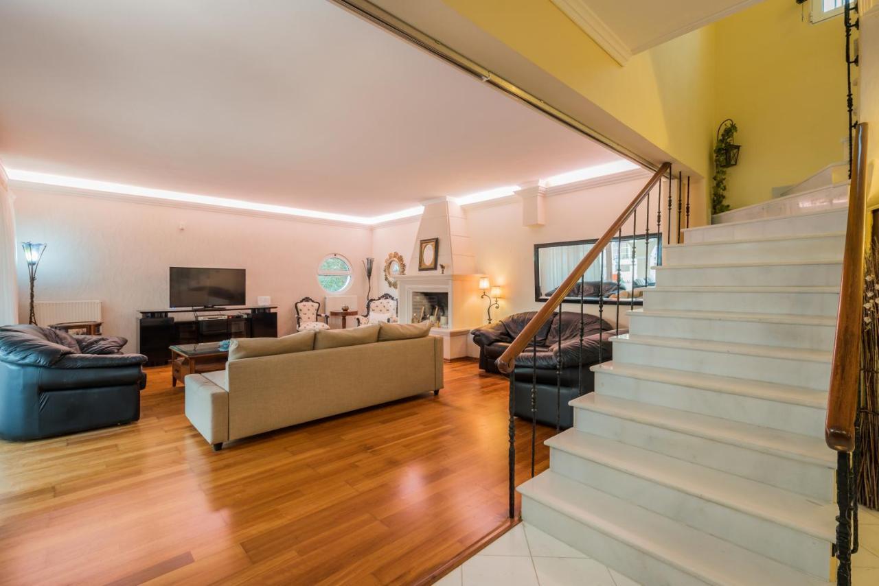 לגאנאס Eleni'S Family Villa מראה חיצוני תמונה