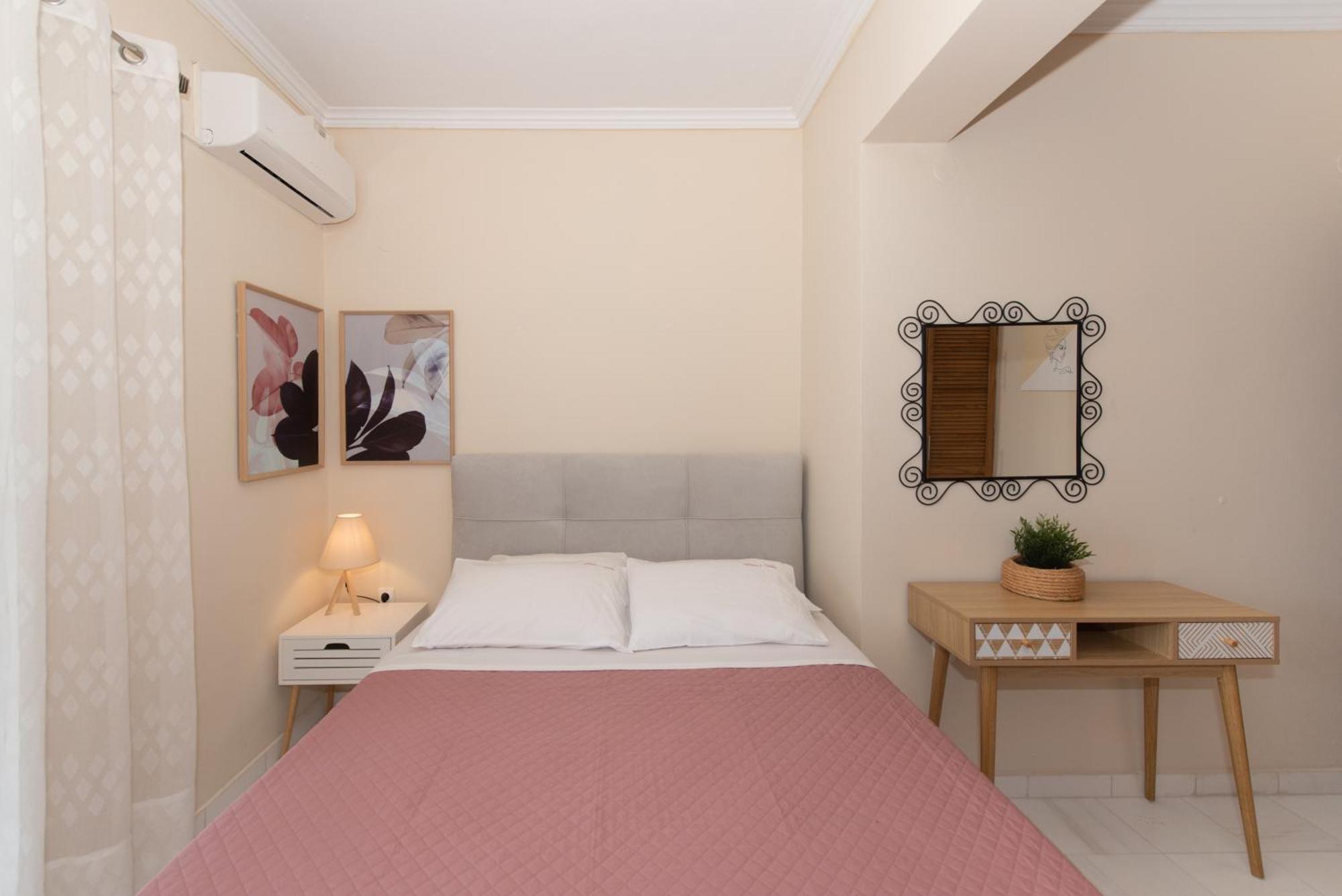 לגאנאס Eleni'S Family Villa מראה חיצוני תמונה