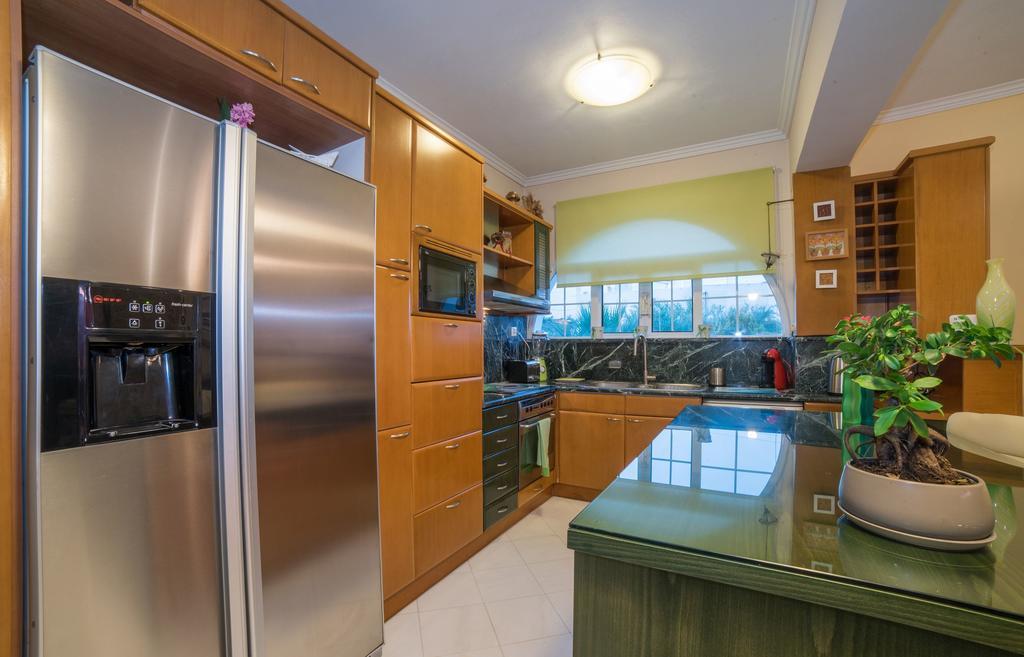 לגאנאס Eleni'S Family Villa מראה חיצוני תמונה